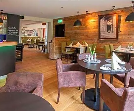 Restaurant Zur Linde Oda ve Kahvaltı