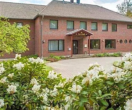 Restaurant Zur Linde Oda ve Kahvaltı Altenmedingen